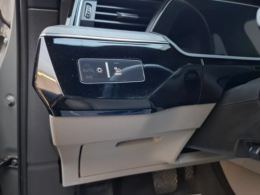 2022 Audi Q8 e-tron 55 