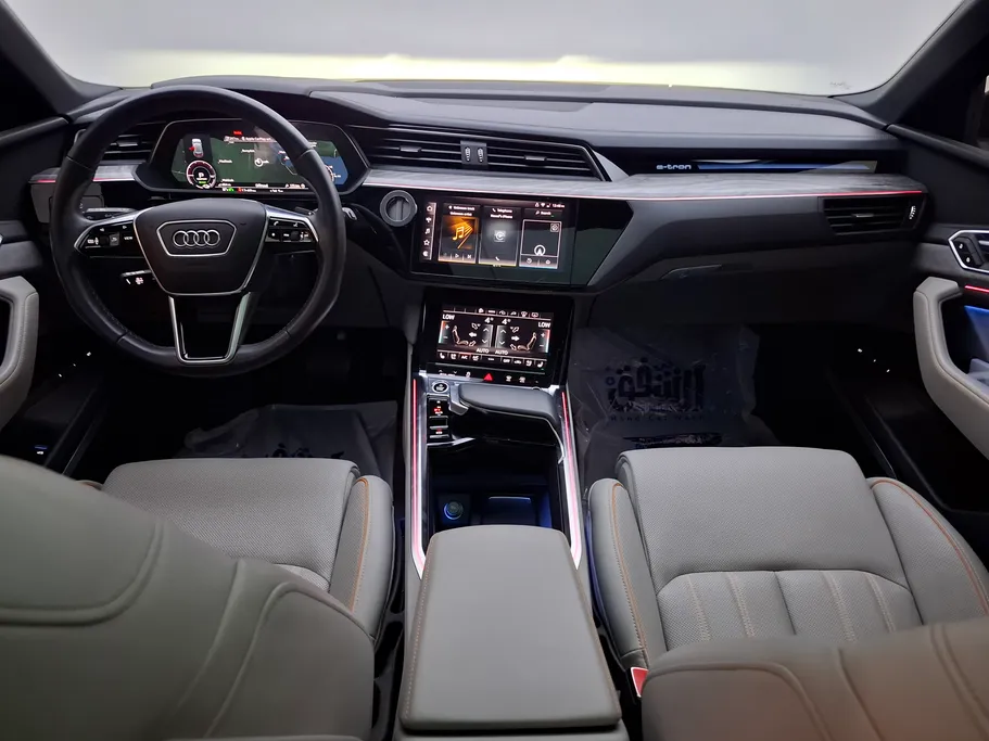 2022 Audi Q8 e-tron 55 