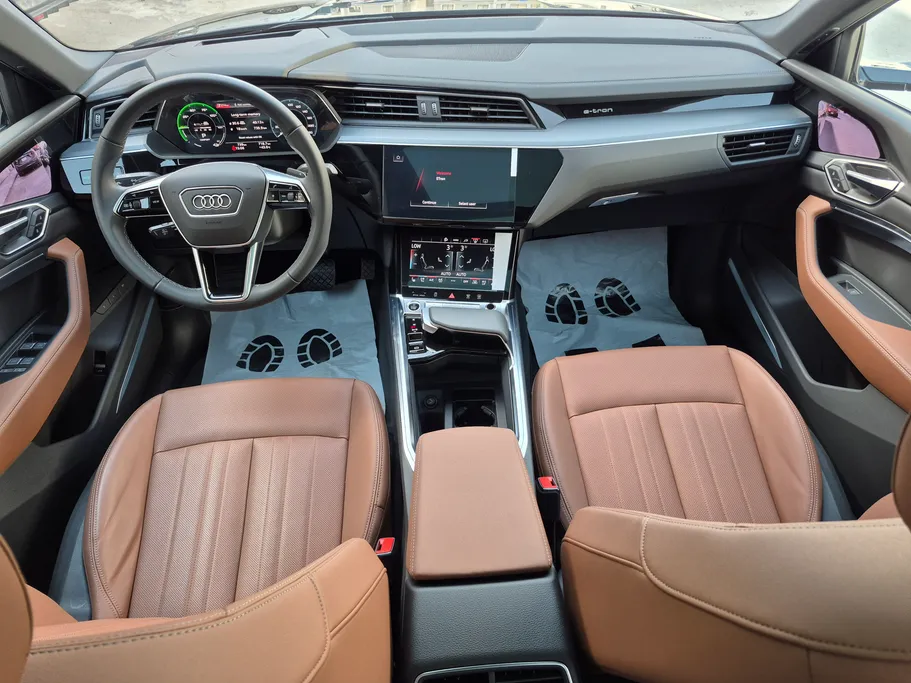 2024 Audi Q8 e-tron 55 