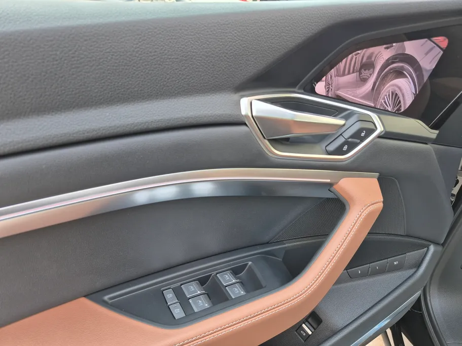 2024 Audi Q8 e-tron 55 