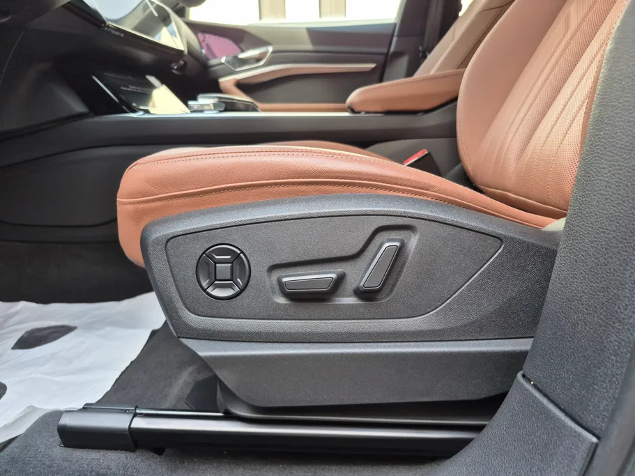 2024 Audi Q8 e-tron 55 