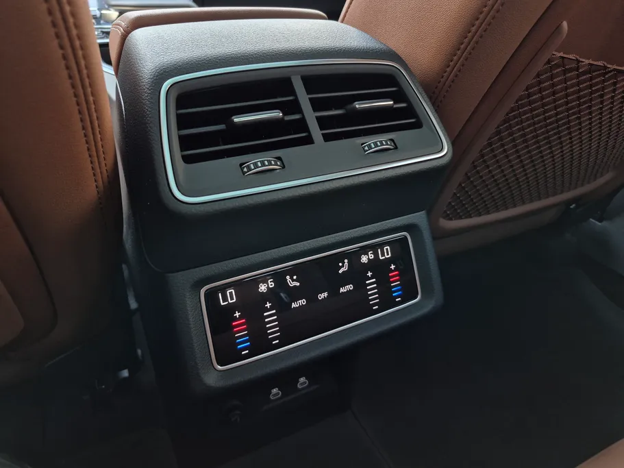 2024 Audi Q8 e-tron 55 