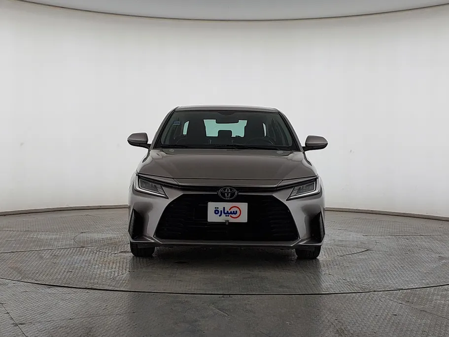 2023 Toyota Yaris  Y 