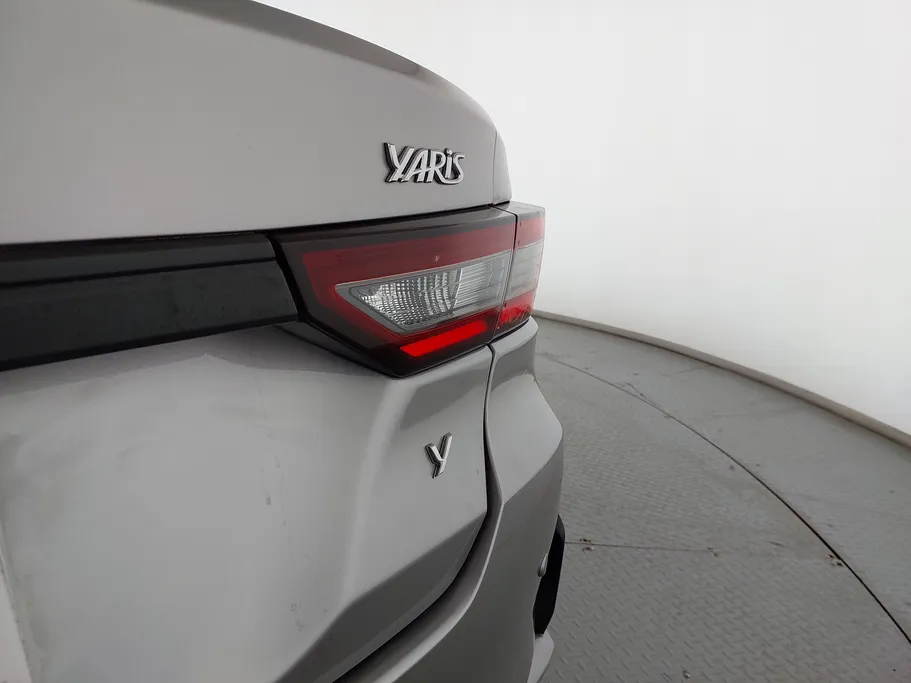 2023 Toyota Yaris  Y 