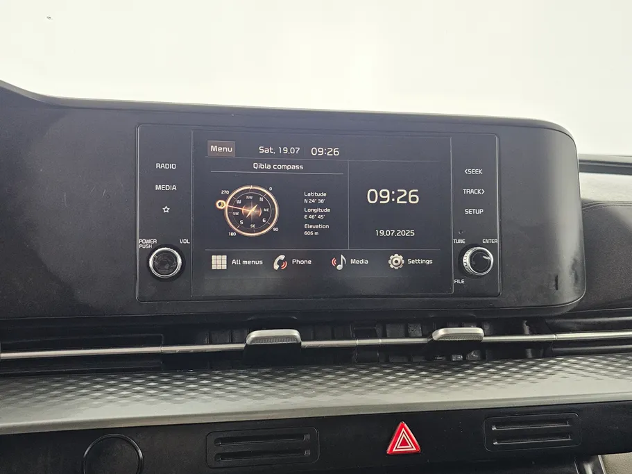 2023 Kia Carnival LX 