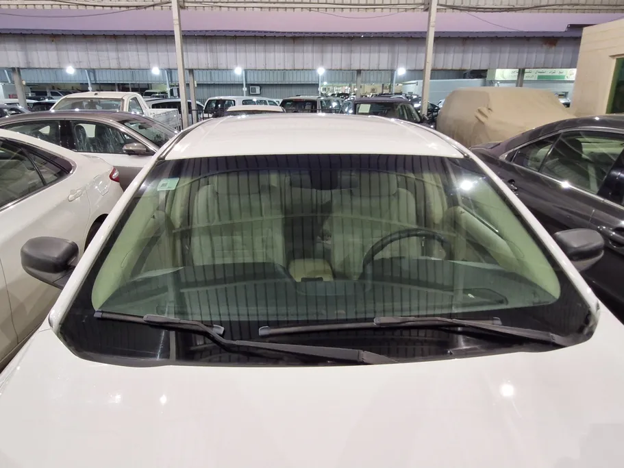 2018 Ford Taurus SE 