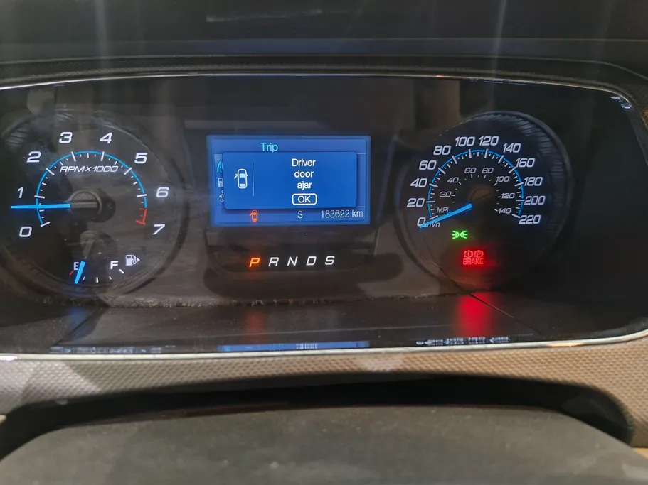2018 Ford Taurus SE 