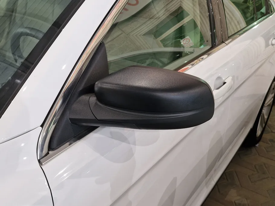 2018 Ford Taurus SE 
