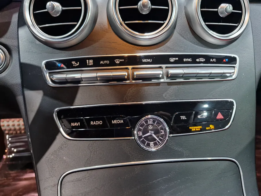2023 Mercedes C 200 