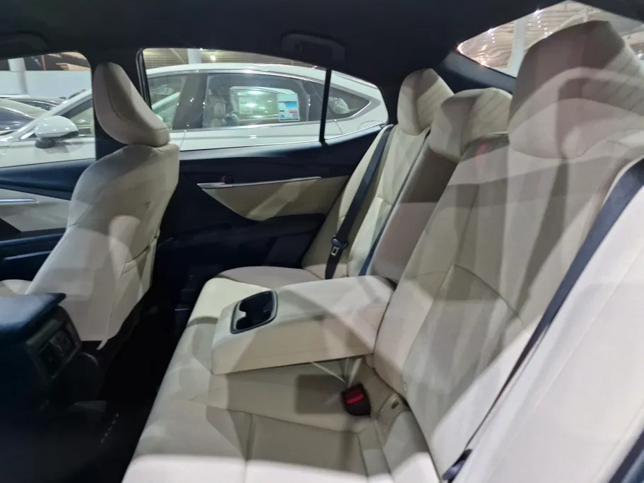 2025 Toyota Camry  E 