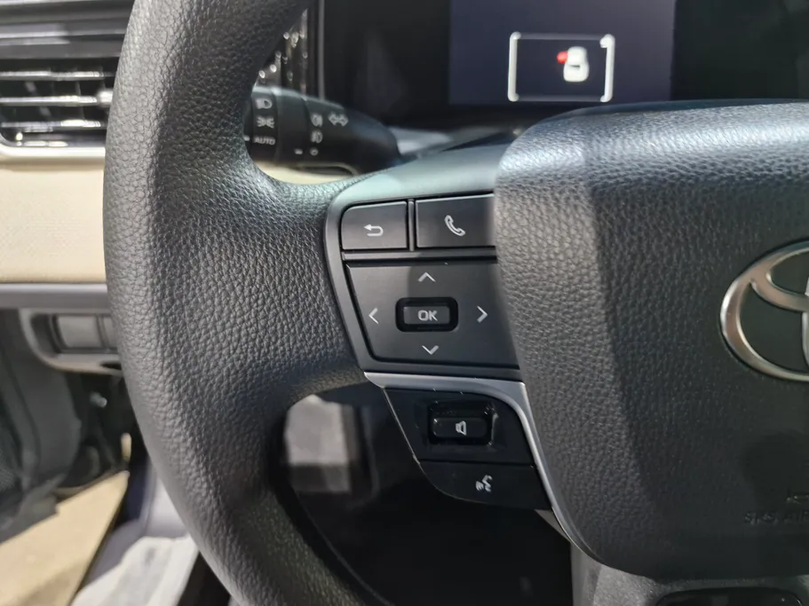2025 Toyota Camry  E 