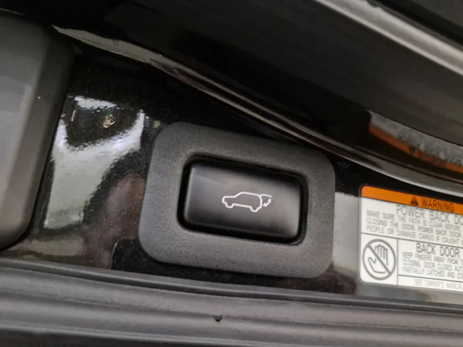 لكزس LX 570 S 2018 