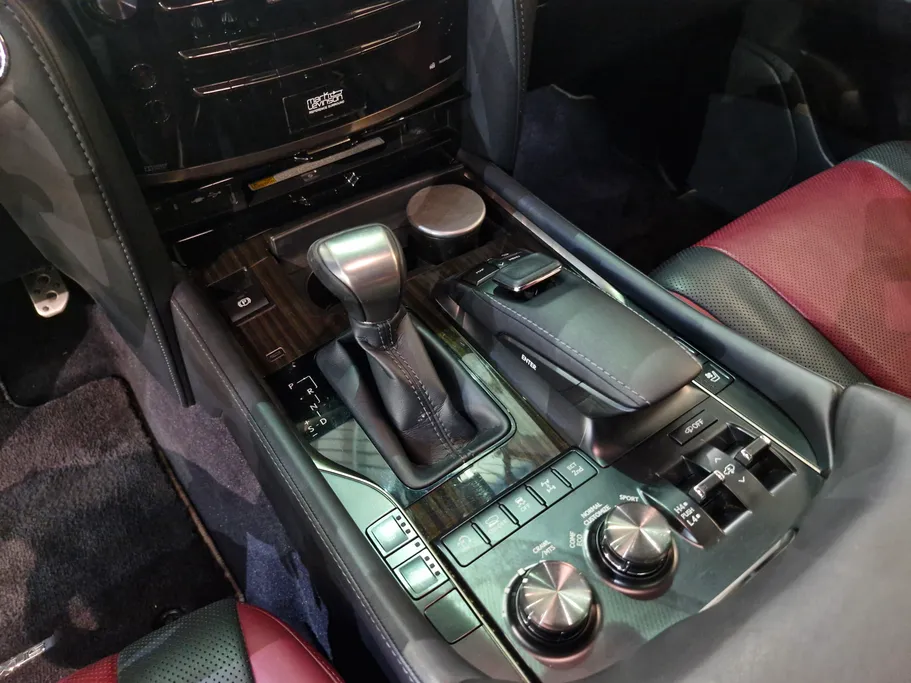 لكزس LX 570 S 2018 