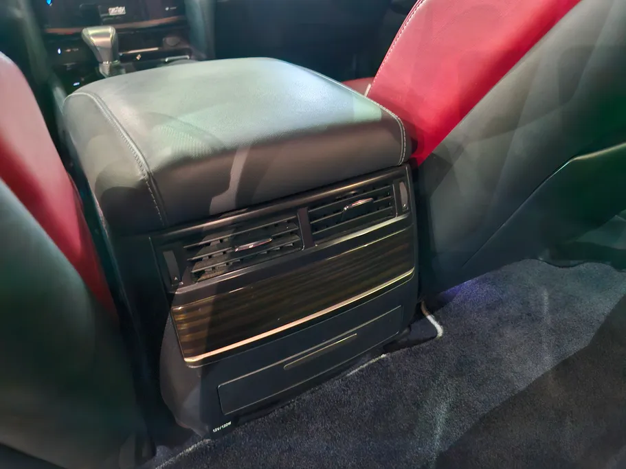 لكزس LX 570 S 2018 