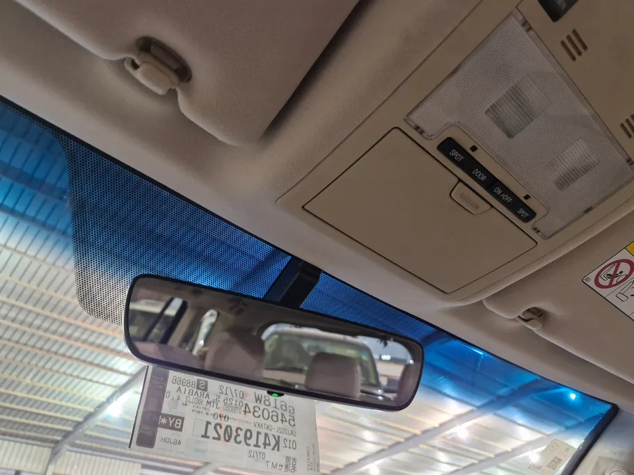 2019 Toyota Land Cruiser Grand Touring 