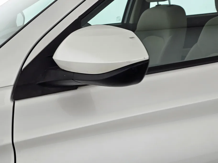 2023 Toyota Yaris  Y 