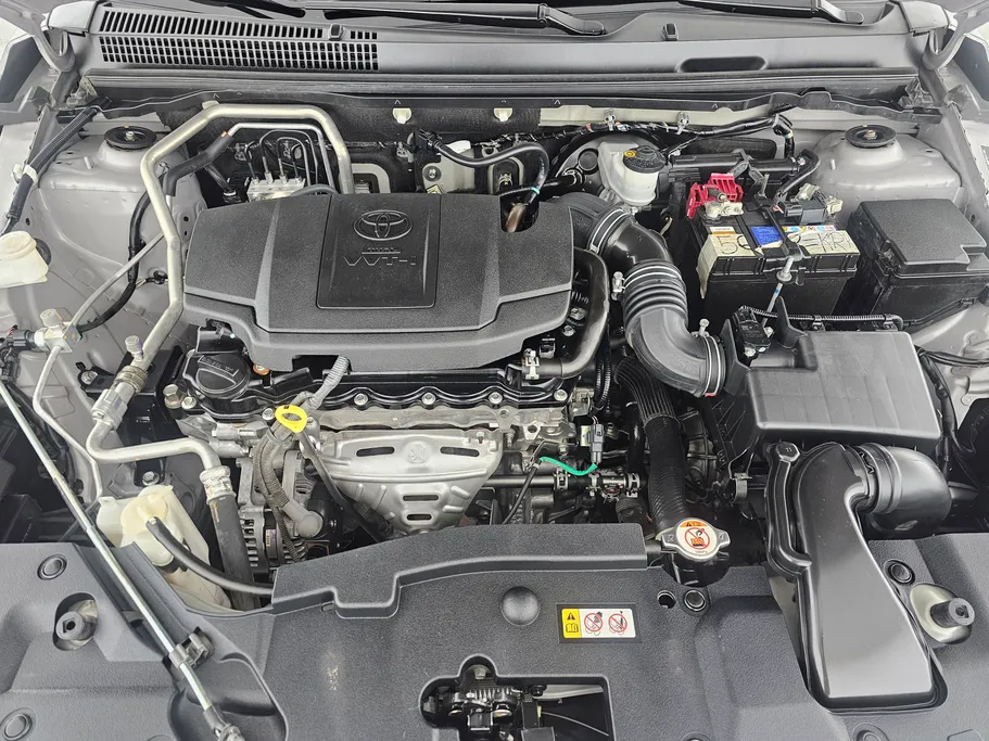 2023 Toyota Yaris  Y 
