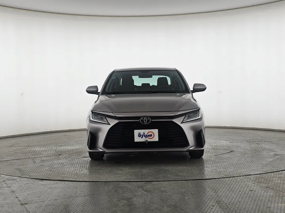 2023 Toyota Yaris  Y 