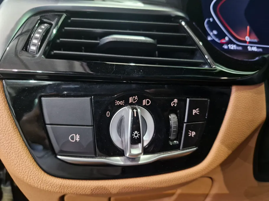 2021 BMW 5 Series 530i 