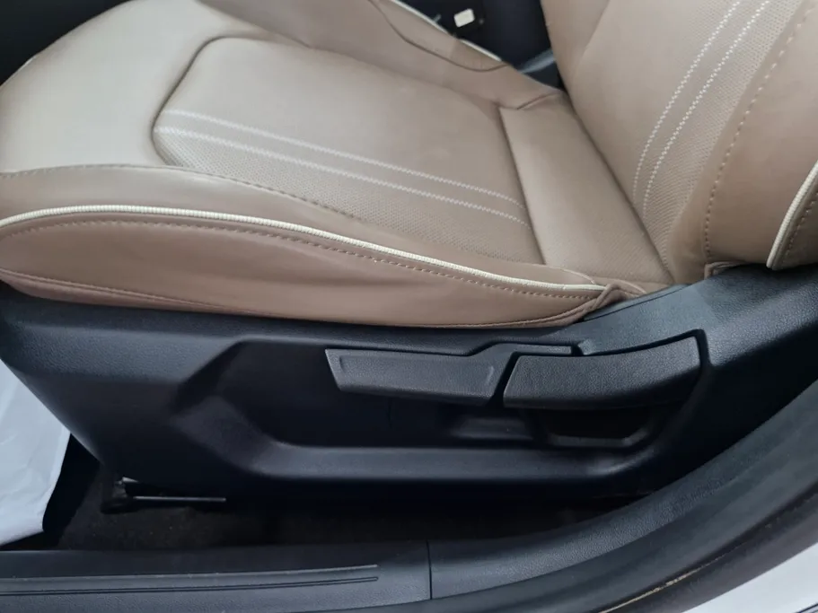 2024 Hyundai Accent PREMIUM 