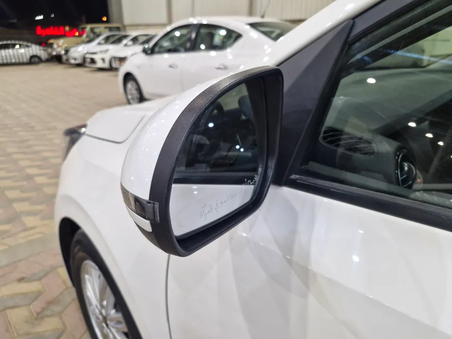 2022 Kia Pegas LX 