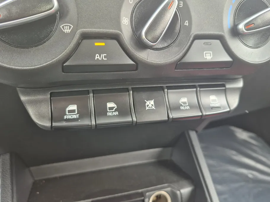 كيا بيجاس GL 2023 