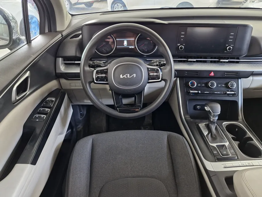 2023 Kia Carnival GL 