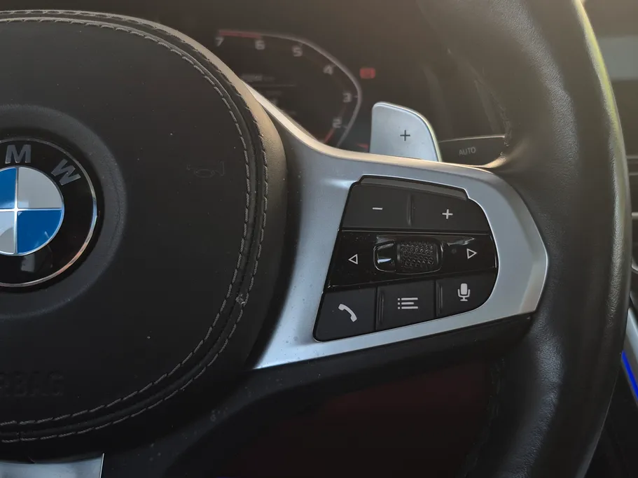 بي ام دبليو الفئة الثامنة M850i xDrive 2022 