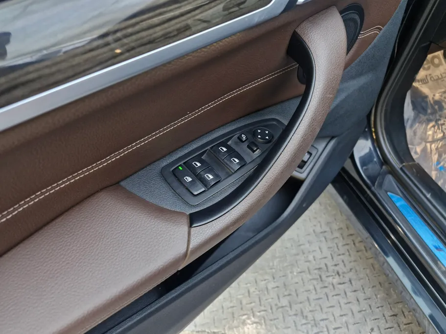 2018 BMW X Series 1 S Drive 20 i  