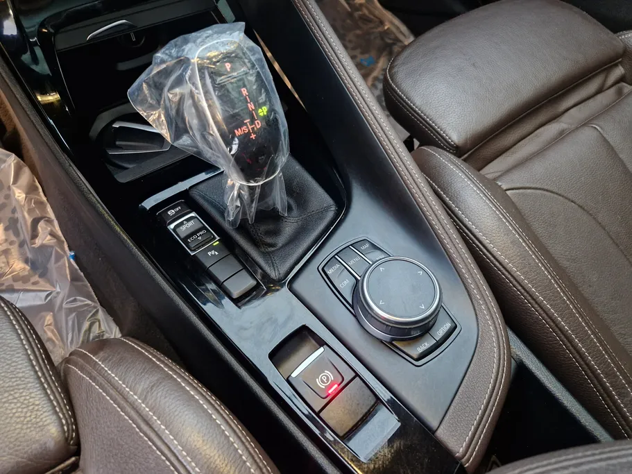 2018 BMW X Series 1 S Drive 20 i  