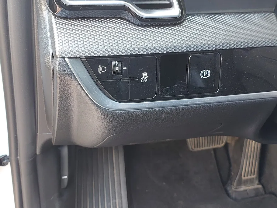 2021 Kia Sportage EX 