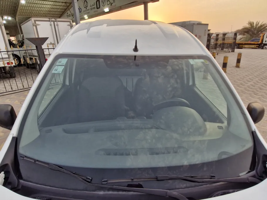 2021 Renault Docker Van بضاعة 