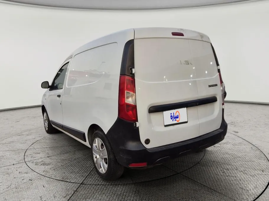 2021 Renault Docker Van بضاعة 