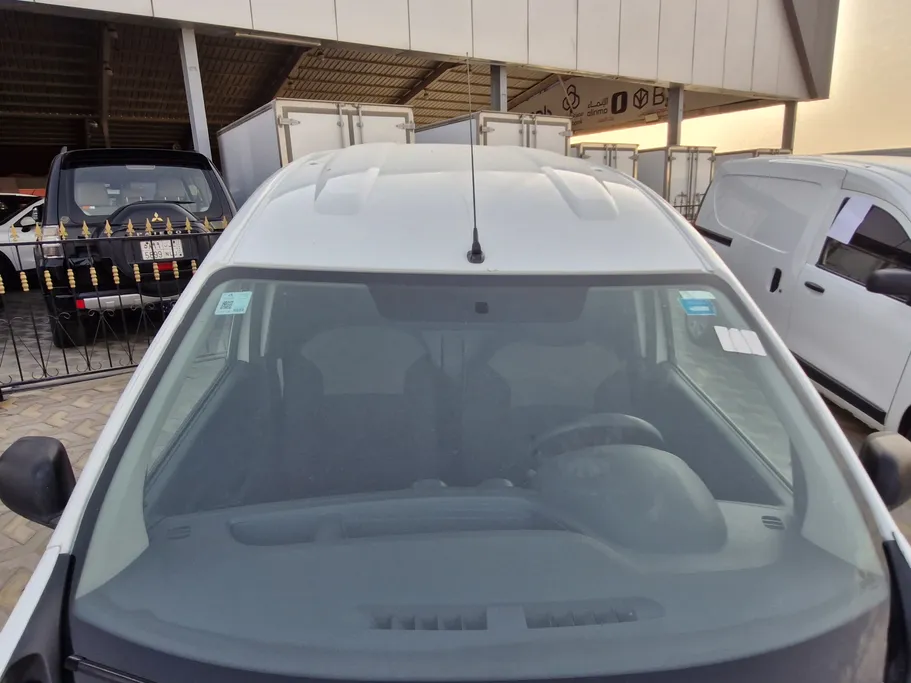 2020 Renault Docker Van بضاعة 