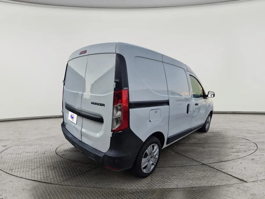 2020 Renault Docker Van بضاعة 