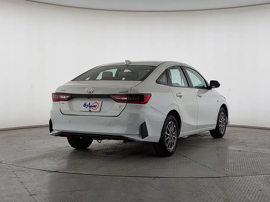 2023 Toyota Yaris  Y 
