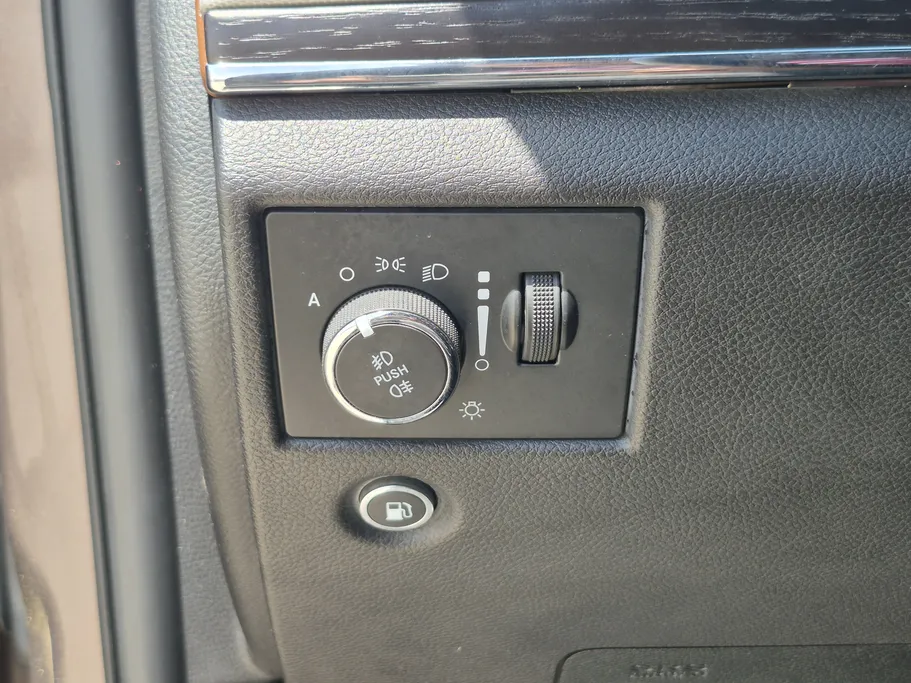 2020 Jeep Grand Cherokee ساميت 