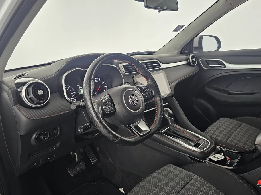 2023 MG ZS STD 