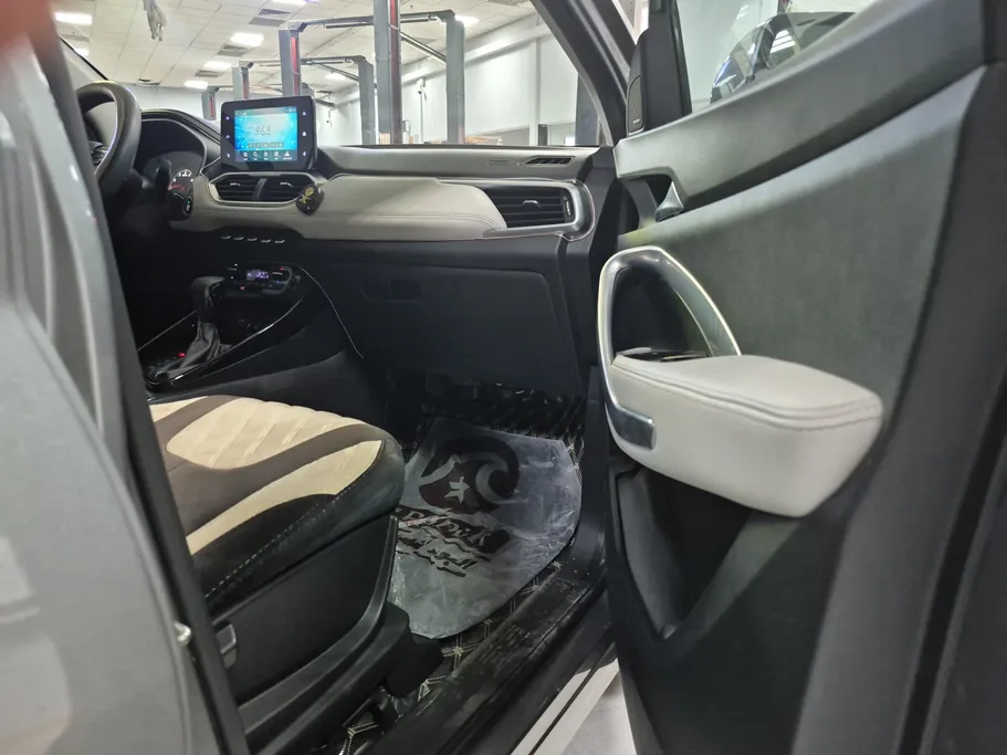 2023 Chevrolet Captiva LT 