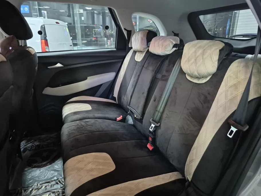 2023 Chevrolet Captiva LT 
