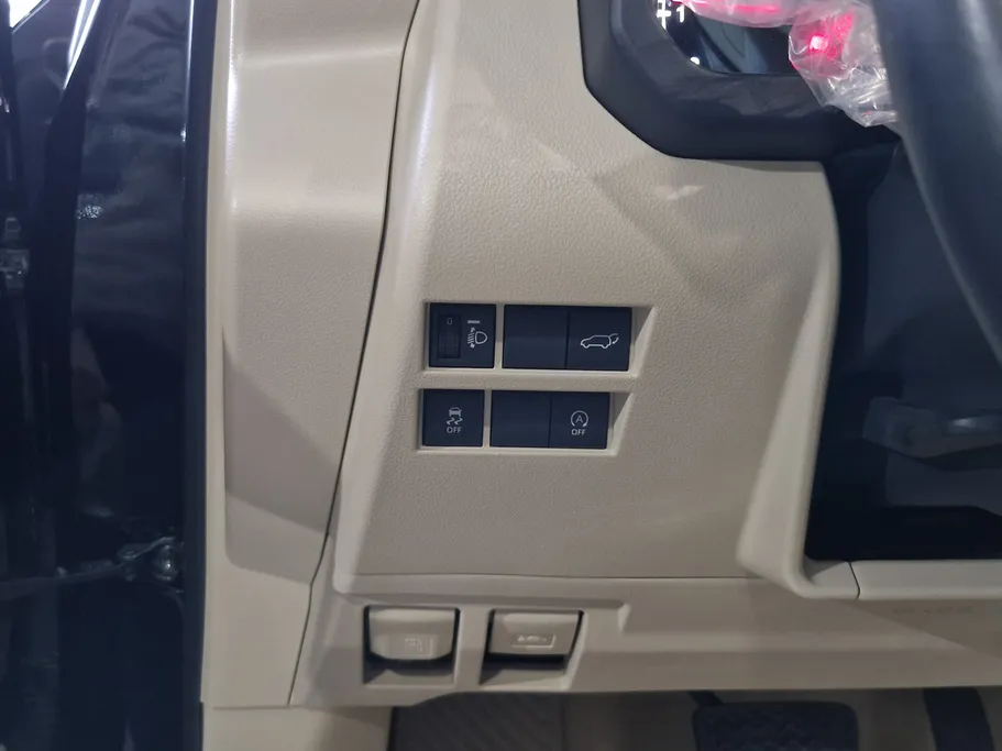 تويوتا لاندكروزر GXR3 2023 