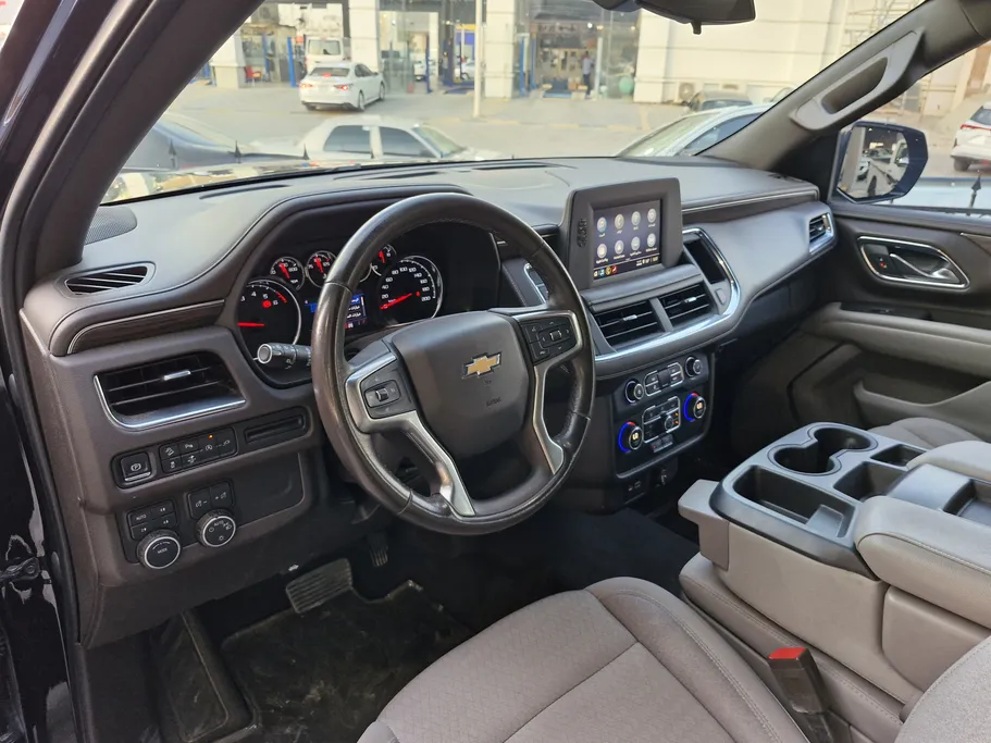 2022 Chevrolet Tahoe LS 