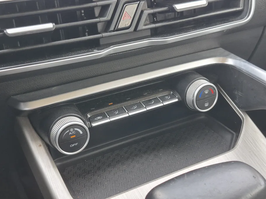 2023 Geely Coolray Basic GS 