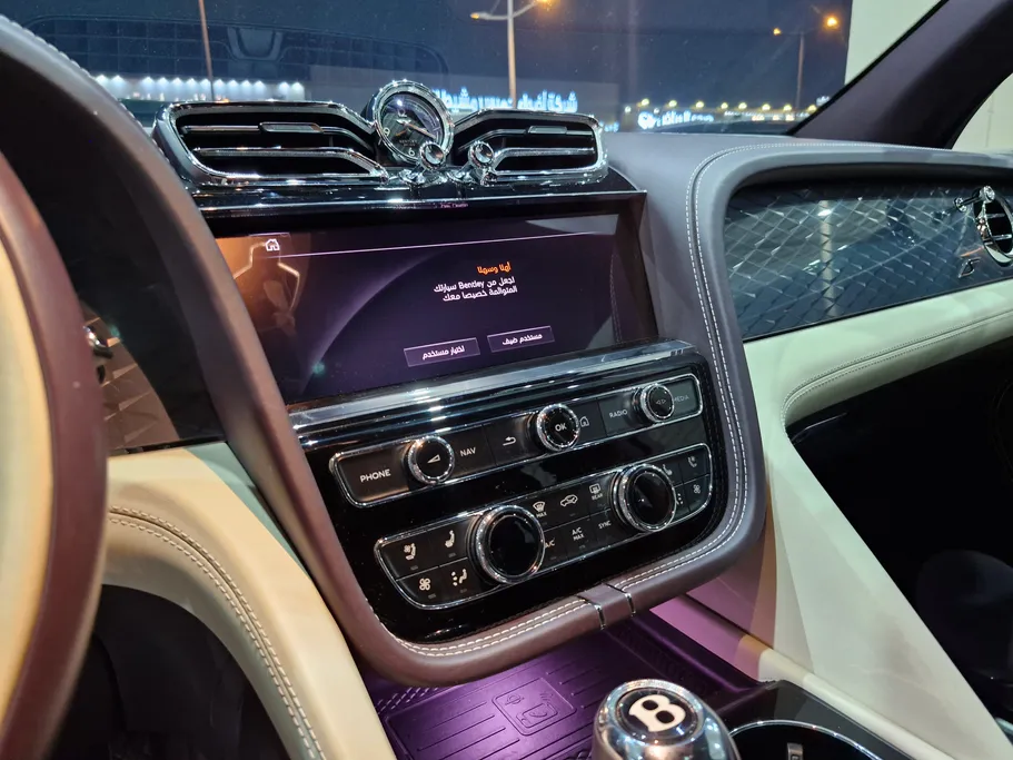 2022 Bentley Bentayga  