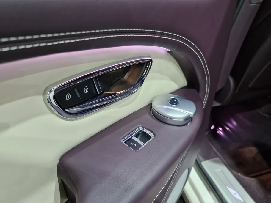 2022 Bentley Bentayga  