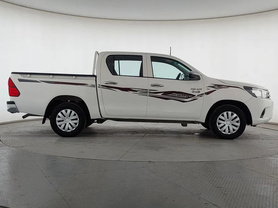 2020 Toyota Hilux GL 