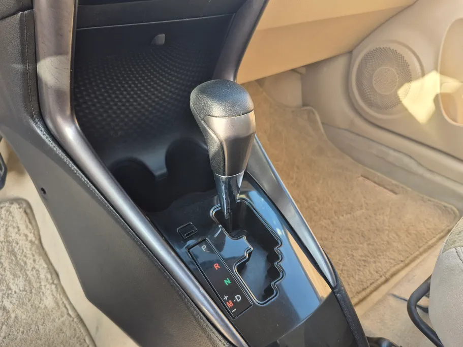 2022 Toyota Yaris  Y 
