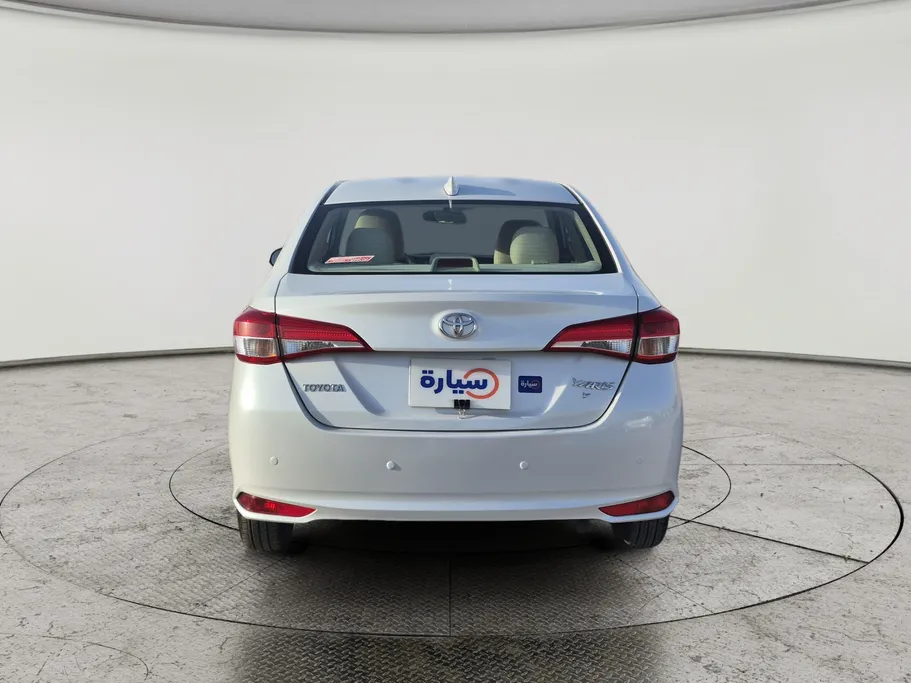 2022 Toyota Yaris  Y 