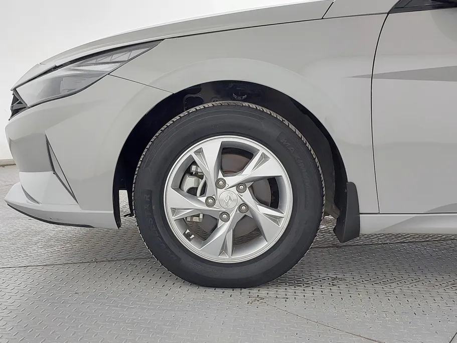 2021 Hyundai Elantra Smart 