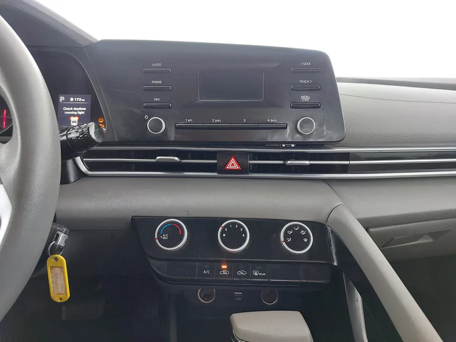 2021 Hyundai Elantra Smart 